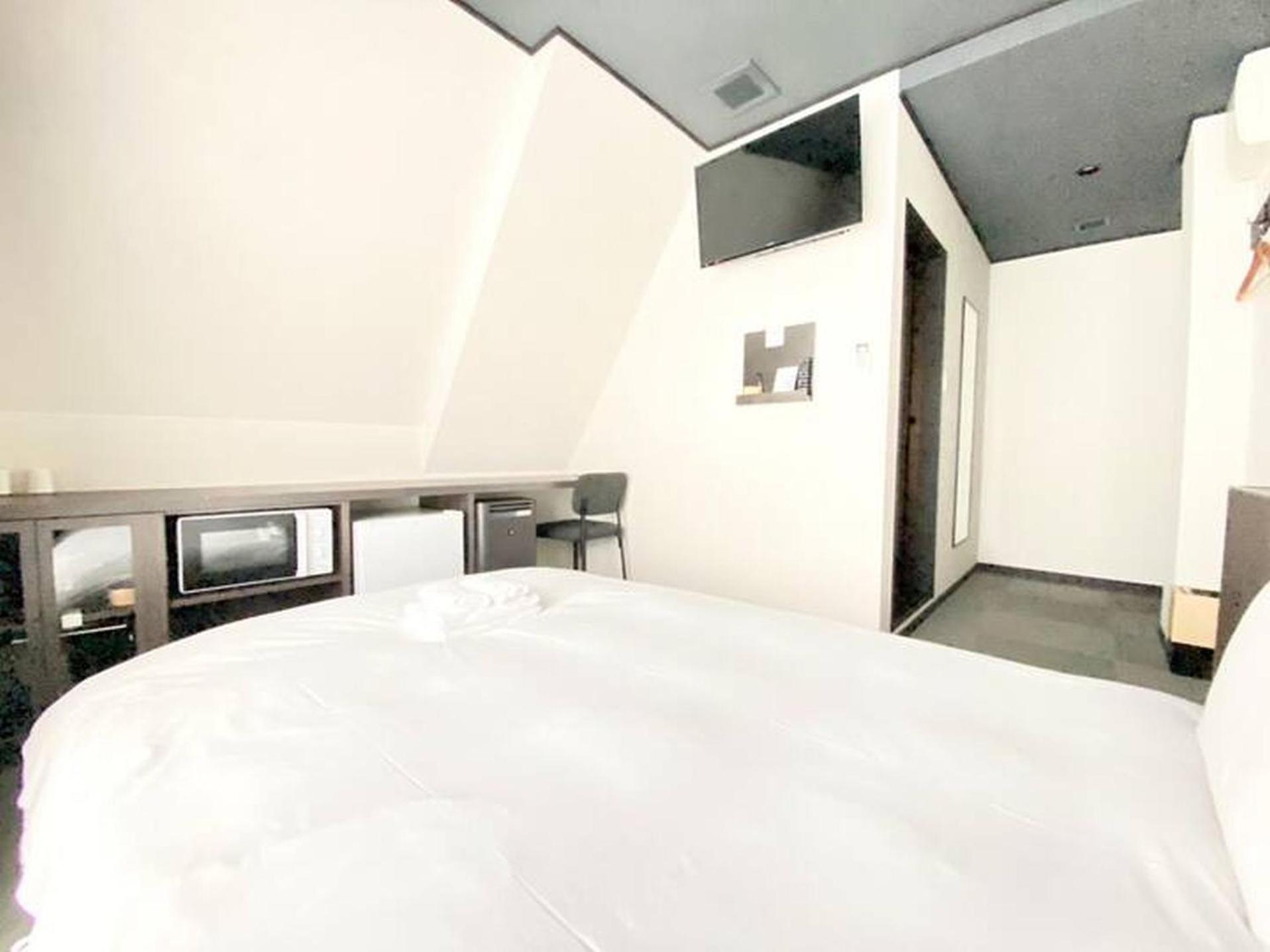 公寓 癒し黒門本館401 *